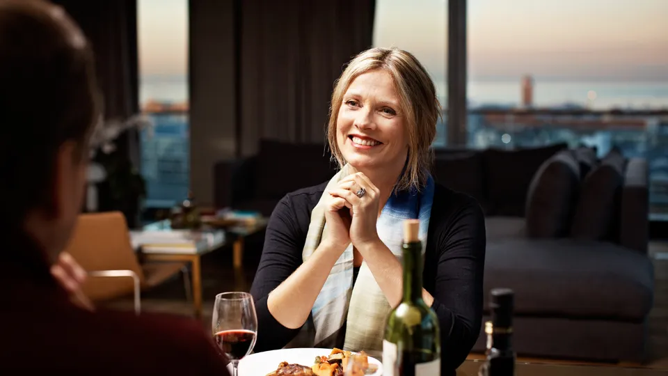 The Unremarkable Restaurants Where the Ultra-Wealthy Dine on Weeknights