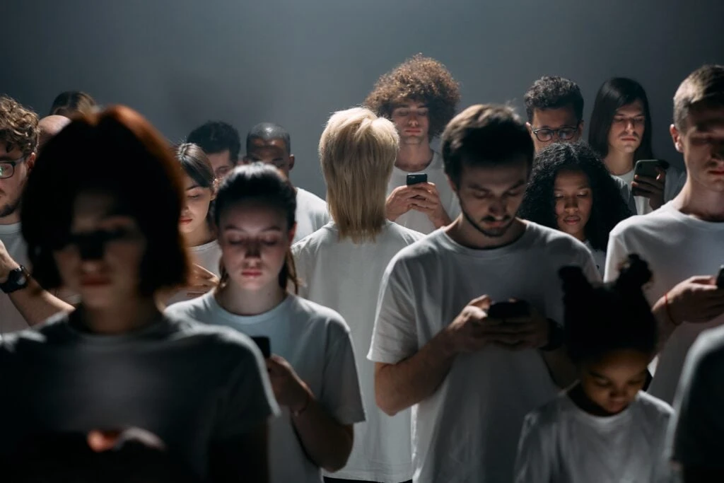 The Silent Majority: How 1% of Users Shape Social Media's Perceived Culture