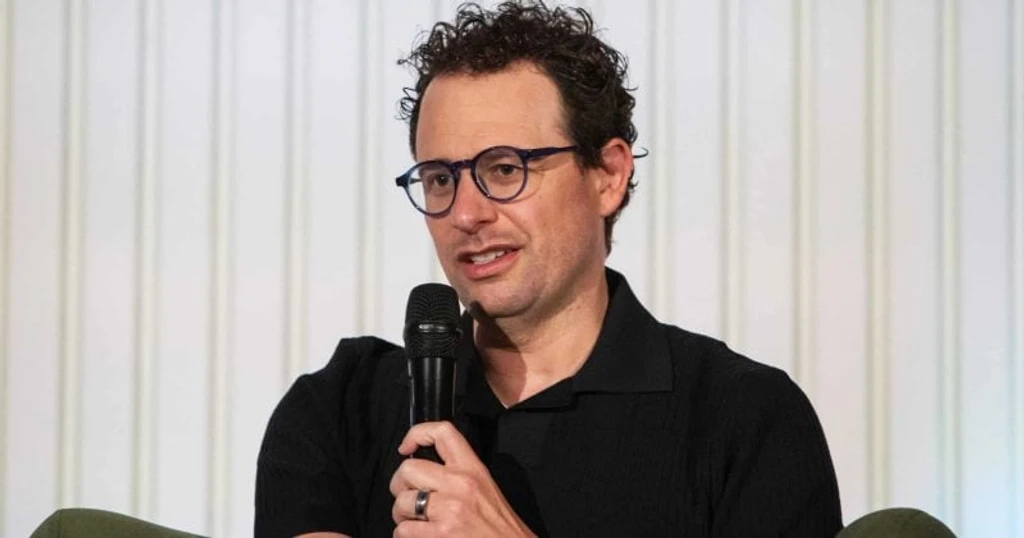 Anthropic's Claude Under Fire: Security Flaws, Code Leak, and Trust Crisis