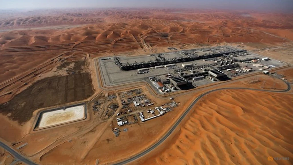 Saudi Arabia Slashes Key Oil Price for Asia Amid Easing Demand