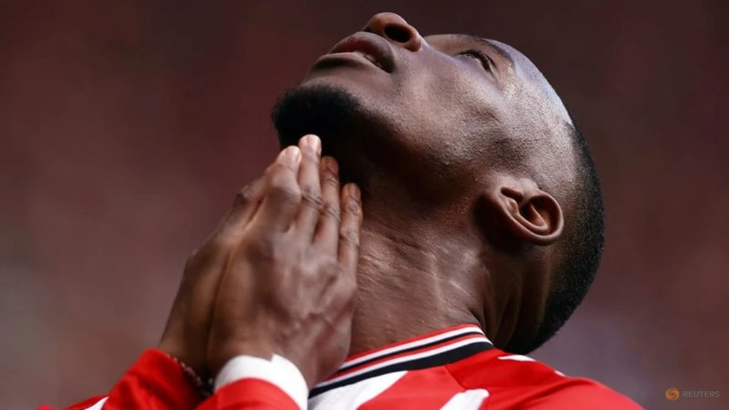 Sunderland FC Condemns Racist Abuse of Striker Brian Brobbey