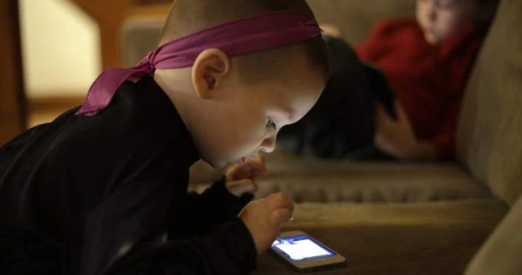 New Advisory Labels Children's Screen Time a Public Health Crisis