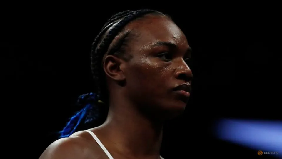 Shields Dominates, Retains Undisputed Heavyweight Title