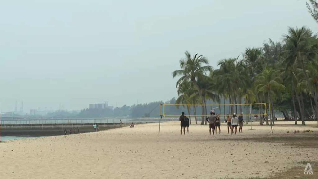 Singapore Clinics Report Rise in Haze-Related Symptoms Amid Lingering Smog
