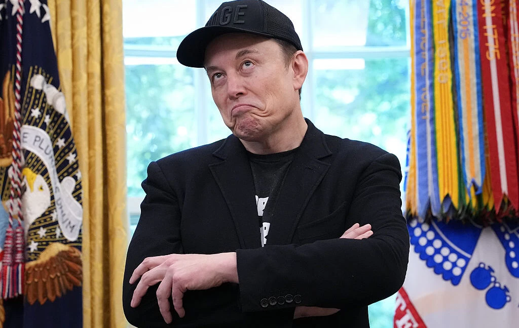 SpaceX IPO Grants Elon Musk Unchecked Power, Bans Investor Lawsuits