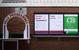 AI Models Fail Soccer Bets, Underperforming Human Pundits