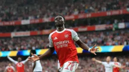 Arsenal Blanks Fulham 3-0, Extends Premier League Lead Over Man City to Six Points