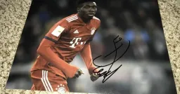 Alphonso Davies Cleared for World Cup Opener Against Qatar