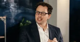 Anthropic Executives to Meet White House Amid AI Policy Shift