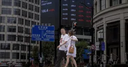 Asia Hedge Funds Surge Past 100% Returns on AI Hardware Boom