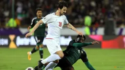 Sardar Azmoun Omitted from Iran's Preliminary World Cup Squad