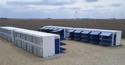 Bitcoin Miners Pivot to AI Infrastructure as Sector Surges 187%