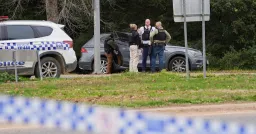 Fugitive Freeman Shot Dead After 7-Month Manhunt