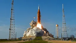 Artemis II Crew Executes Critical Maneuver, Committing to Record-Breaking Journey to Moon