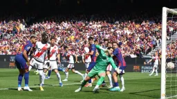 Araujo Header, Garcia Heroics Seal Barça Win