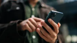 Apple Warns iPhone Users: Update Now to Avoid Spyware