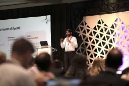 Zoho Bets on AppOS and AI to Secure SaaS Future