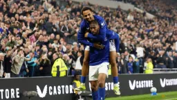 Everton Crushes Chelsea 3-0, Moves Into European Contention