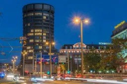 BIS: Crypto Exchanges Mimic 'Shadow Banks,' Threatening Stability