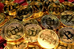 Bitcoin ETF Investors Show 'Diamond Hands' Amid Market Volatility