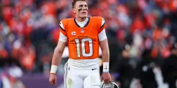 Broncos QB Bo Nix Has Second Ankle Surgery, Expected for Camp