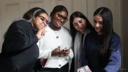 UK Charts Aggressive Social Media Ban for Under-16s