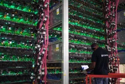 Bitfarms Ditches Bitcoin, Eyes AI