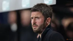 Carrick criticizes officiating after Man United drawn by Bournemouth