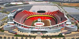 Chiefs Owner Clark Hunt Confirms Progress on $3 Billion Domed Stadium