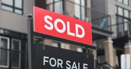 79% of Canadian Couples Want Cash for Down Payment Over Wedding Gifts