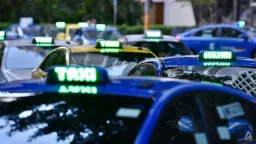 Rising Fuel Costs Push Ride-Hailing Fares Higher in Singapore