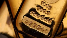 Gold Crashes Amid War: Safe Haven or Rollercoaster?