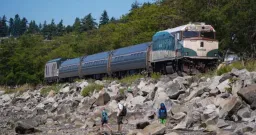 Canada Tourism Outpaces GDP Growth, Boosted by International Visitors
