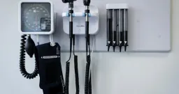Colorectal Cancer Screening Age Urgently Recommended for 45