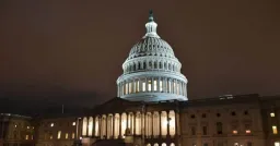 Crypto Giants Push Senate for Clarity Act Markup Amidst Regulatory Stalemate