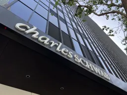 Charles Schwab Launches Spot Crypto Trading for Retail Clients