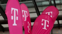 Deutsche Telekom Shares Dip Amid T-Mobile Merger Speculation