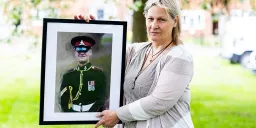 Grief Triggers Rare 'Broken Heart Syndrome' in Mother After Son's Suicide