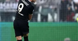 Vlahović Pitches Free Transfer to Barcelona