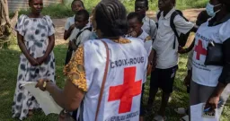 Canada Orders 21-Day Isolation for Travelers from Ebola-Affected Regions