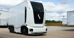 Einride Debuts on Nasdaq Amid SpaceX IPO Shadow