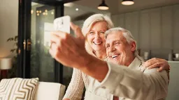 AI Facial Analysis Predicts Cancer Survival Rates