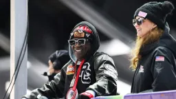 Flavor Flav to Honor US Women's Hockey Team in Las Vegas