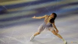 Sakamoto Leads Women's Singles in Prague