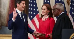 Kevin Warsh Sworn In as Fed Chair Amid Inflation and Crypto Uncertainty
