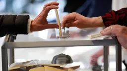 French Cities Face Tight Mayoral Races After First Round
