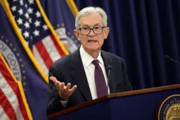 Fed Holds Rates Steady in Powell's Final Meeting; Warsh Takes Over