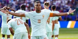 France Downs Morocco 2-0 to Reach World Cup Semifinals