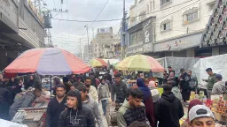 Gaza’s Cash Crisis: Small Change Vanishes as Prices Soar