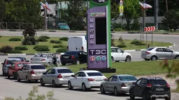 Fuel Crisis Deepens in Russian-Occupied Crimea as Sales Halt